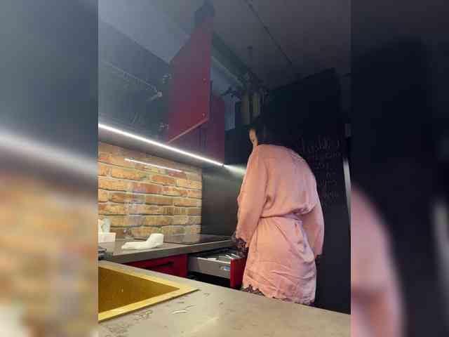 -Your-Michelle- webcam