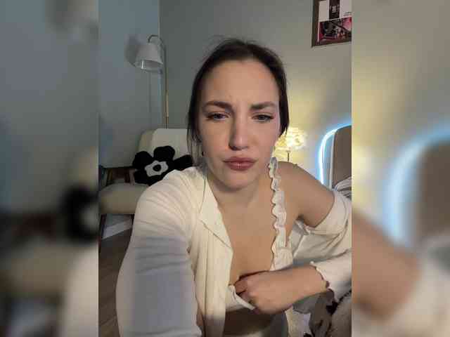 -Your-Michelle- webcam