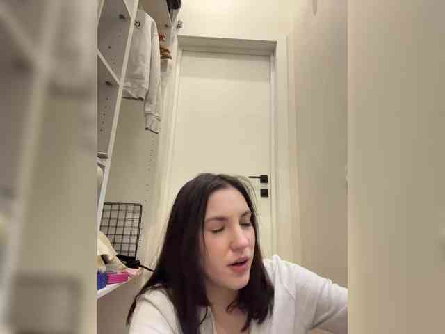 -Your-Michelle- webcam