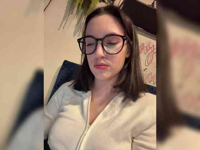 -Your-Michelle- webcam