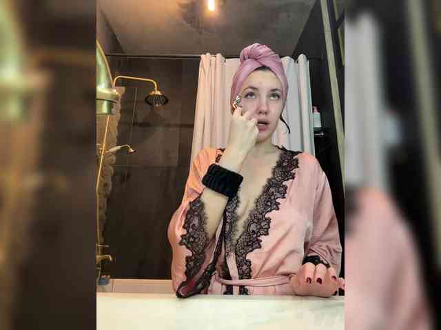 -Your-Michelle- webcam