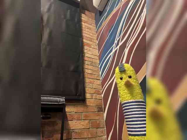 -Your-Michelle- webcam