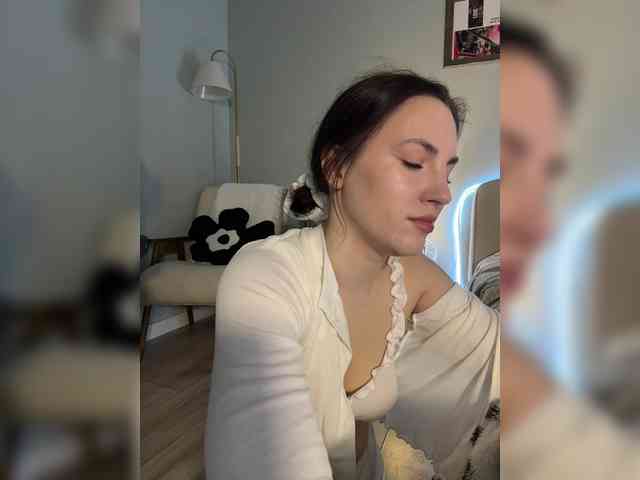 -Your-Michelle- webcam