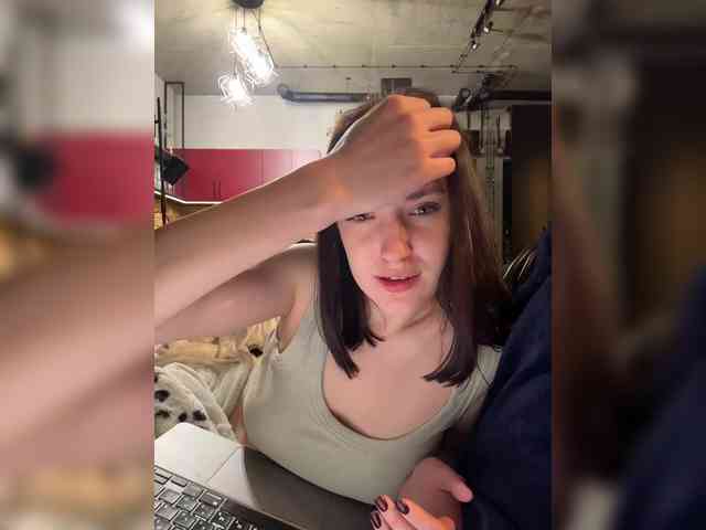 -Your-Michelle- webcam