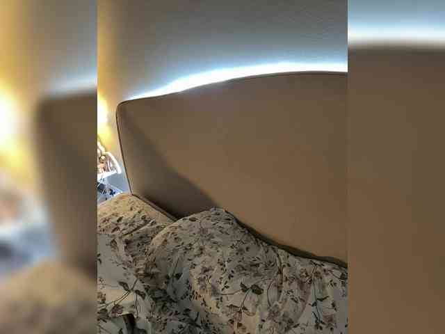 -Your-Michelle- webcam