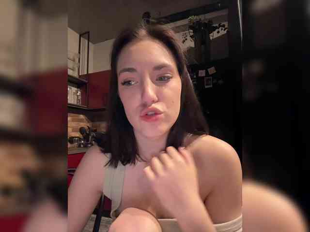 -Your-Michelle- webcam