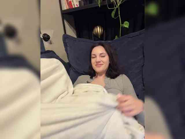 -Your-Michelle- webcam