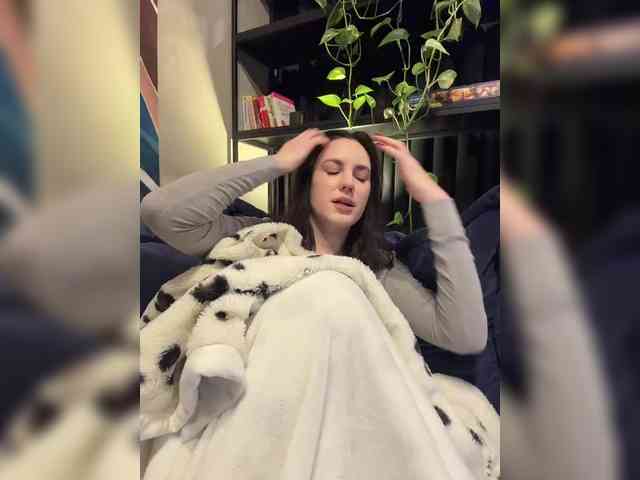 -Your-Michelle- webcam