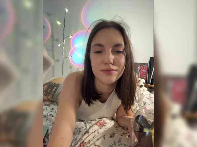 -Your-Michelle- webcam