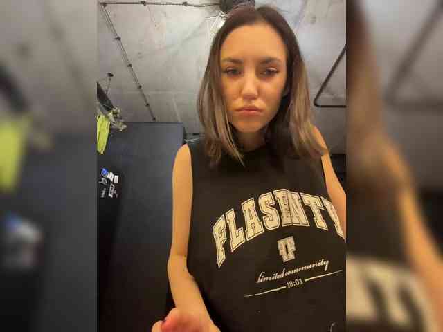 -Your-Michelle- webcam