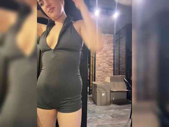 -Your-Michelle- webcam