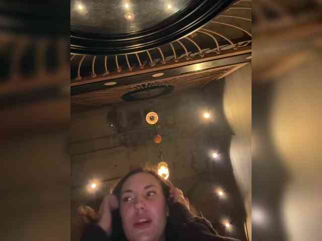 -Your-Michelle- webcam