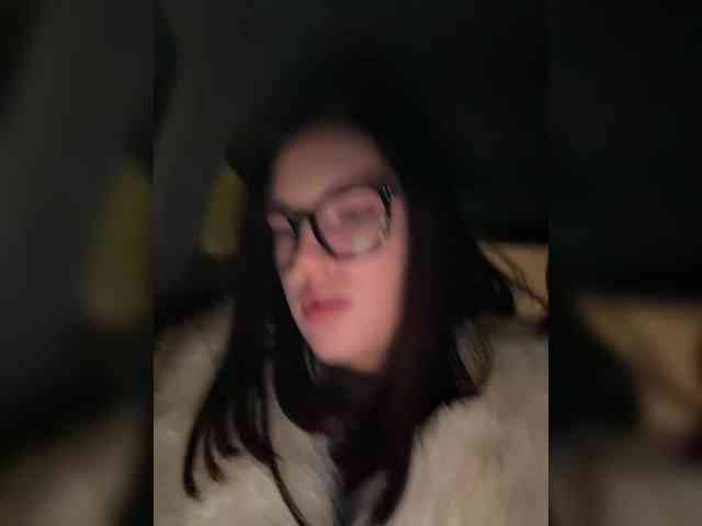 -Your-Michelle- webcam