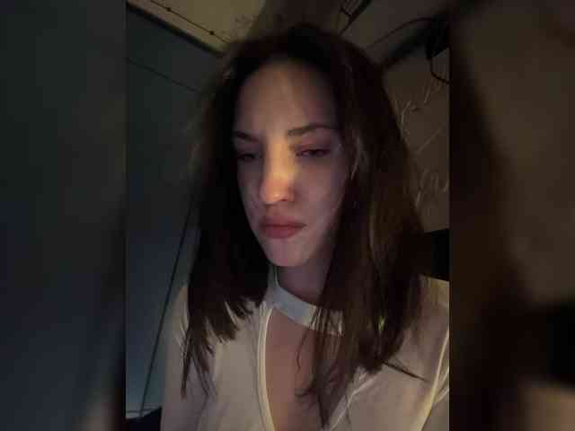 -Your-Michelle- webcam