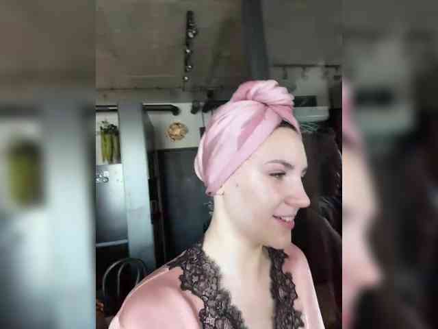 -Your-Michelle- webcam