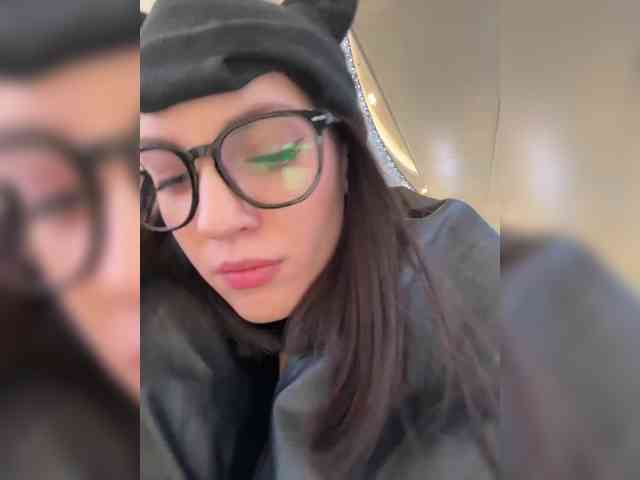 -Your-Michelle- webcam