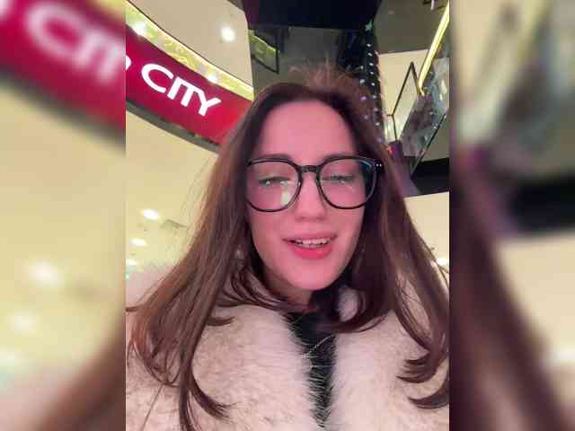 -Your-Michelle- webcam