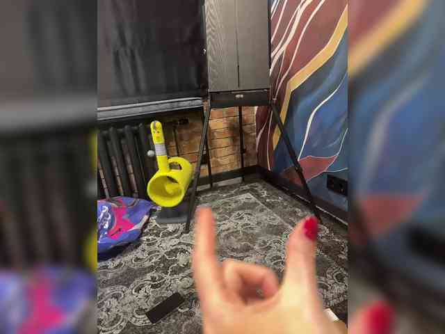 -Your-Michelle- webcam