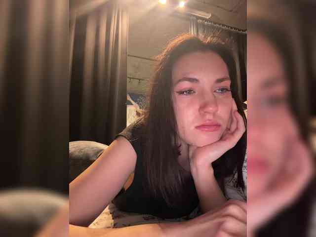 -Your-Michelle- webcam