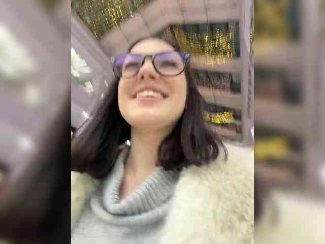 -Your-Michelle- webcam