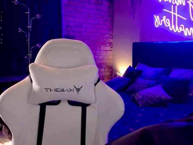 -Your-Michelle- webcam