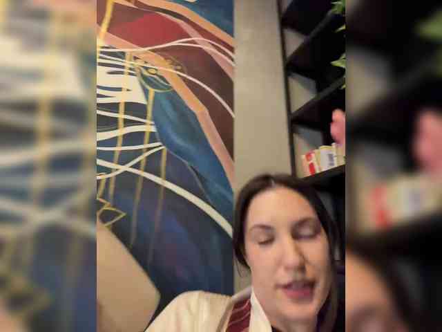 -Your-Michelle- webcam