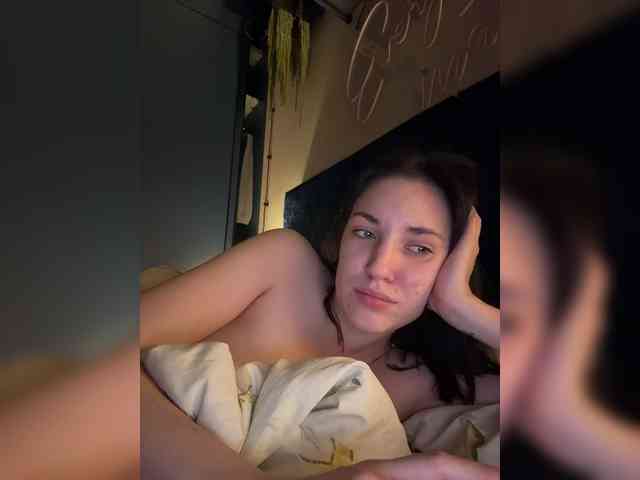 -Your-Michelle- webcam