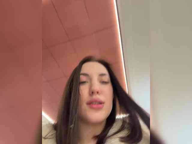 -Your-Michelle- webcam