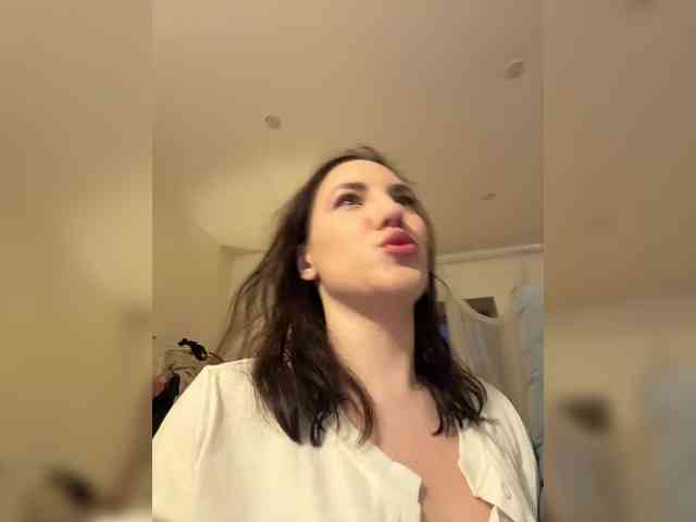 -Your-Michelle- webcam