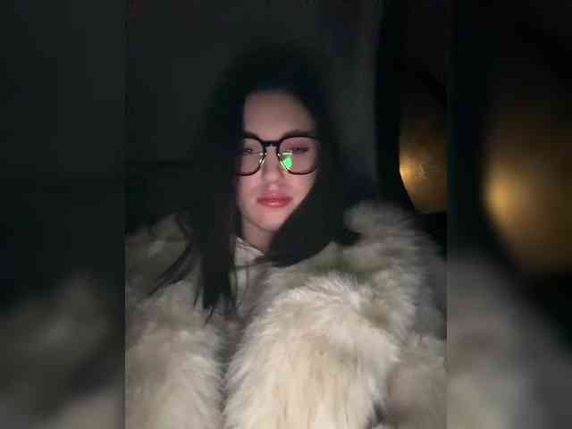 -Your-Michelle- webcam