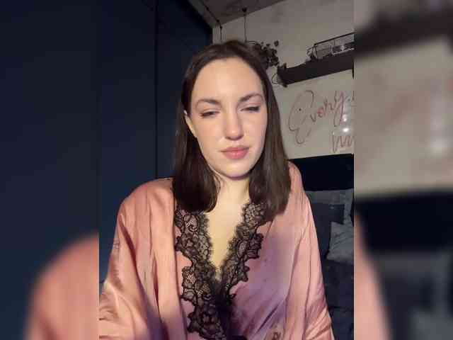 -Your-Michelle- webcam