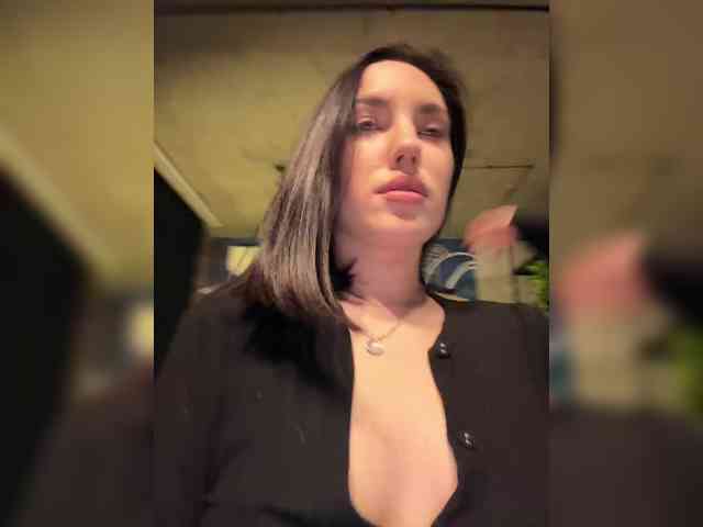 -Your-Michelle- webcam