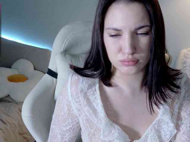 -Your-Michelle- webcam