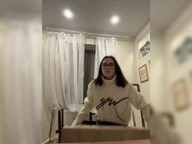 -Your-Michelle- webcam