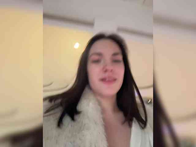 -Your-Michelle- webcam