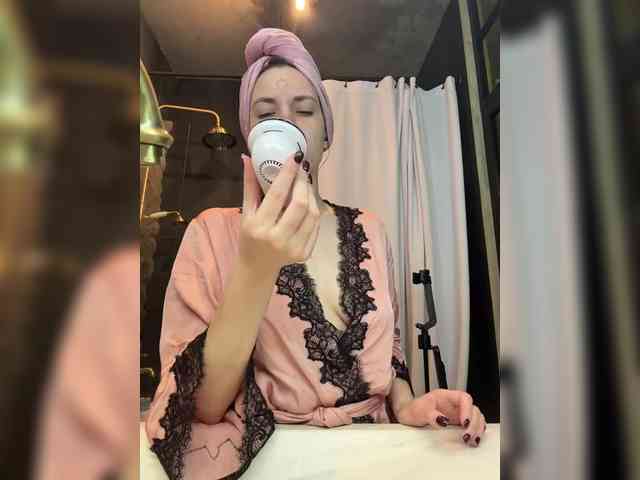 -Your-Michelle- webcam