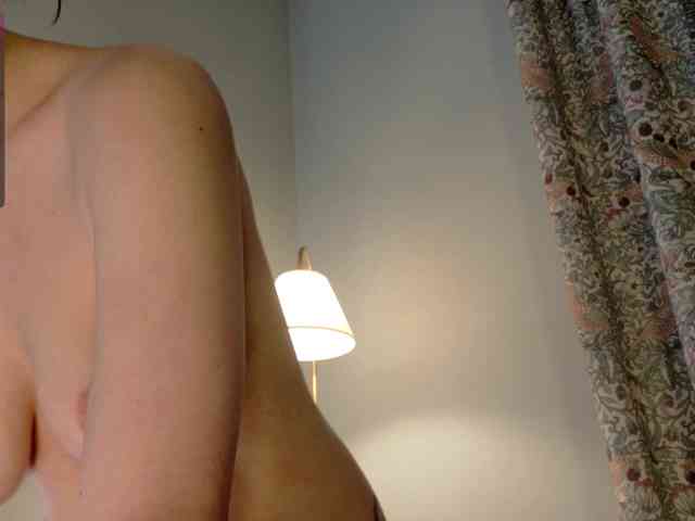 -Your-Michelle- webcam