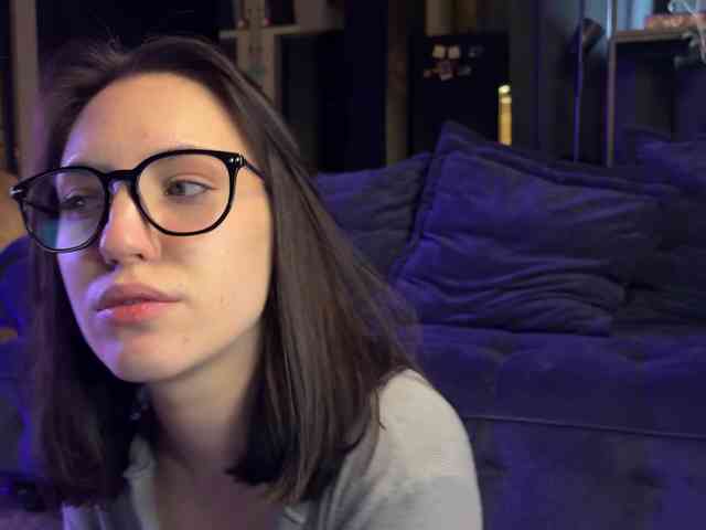 -Your-Michelle- webcam