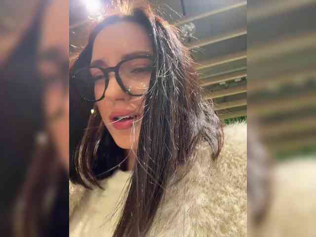 -Your-Michelle- webcam