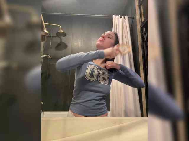 -Your-Michelle- webcam