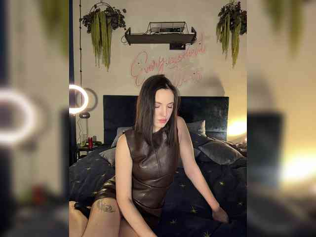 -Your-Michelle- webcam