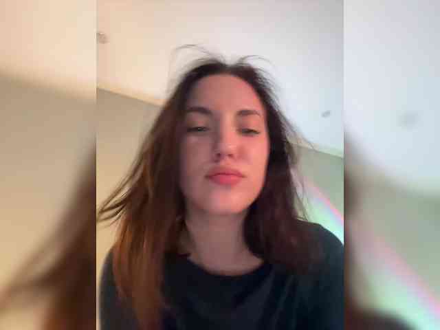 -Your-Michelle- webcam