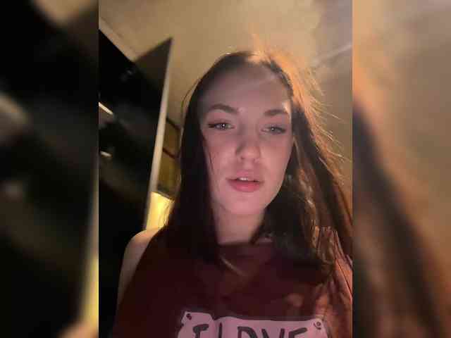 -Your-Michelle- webcam