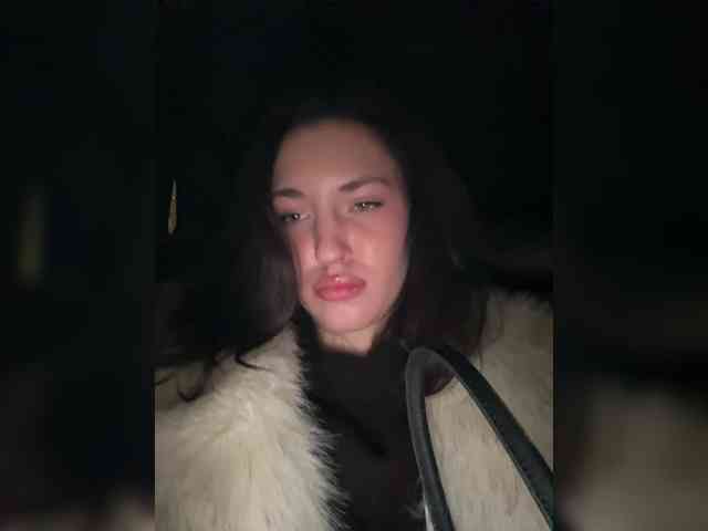 -Your-Michelle- webcam