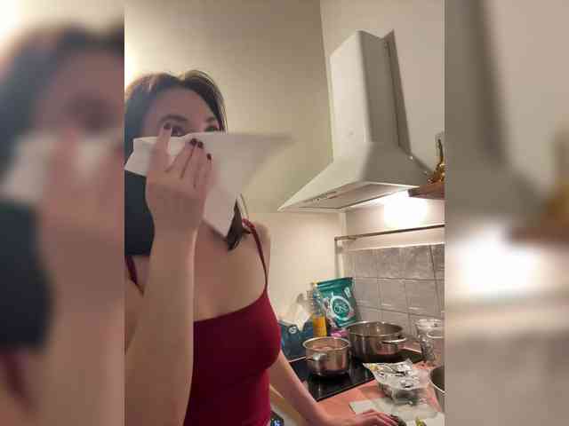 -Your-Michelle- webcam