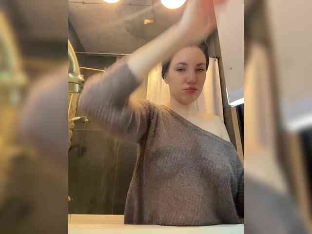 -Your-Michelle- webcam