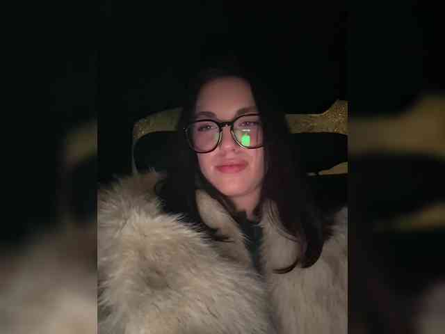 -Your-Michelle- webcam