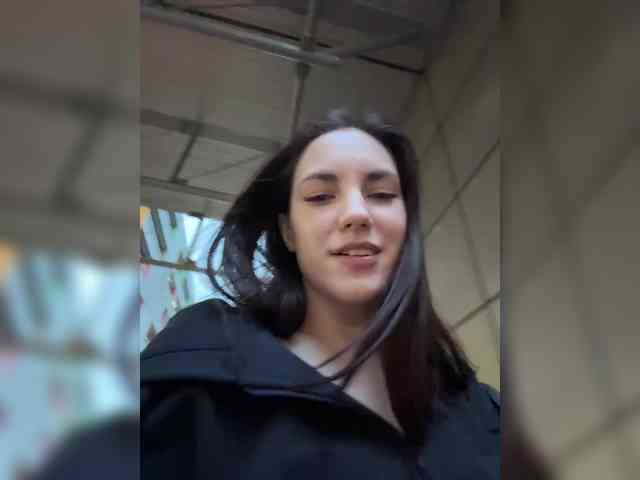 -Your-Michelle- webcam