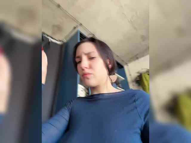 -Your-Michelle- webcam