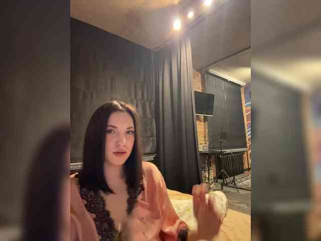 -Your-Michelle- webcam